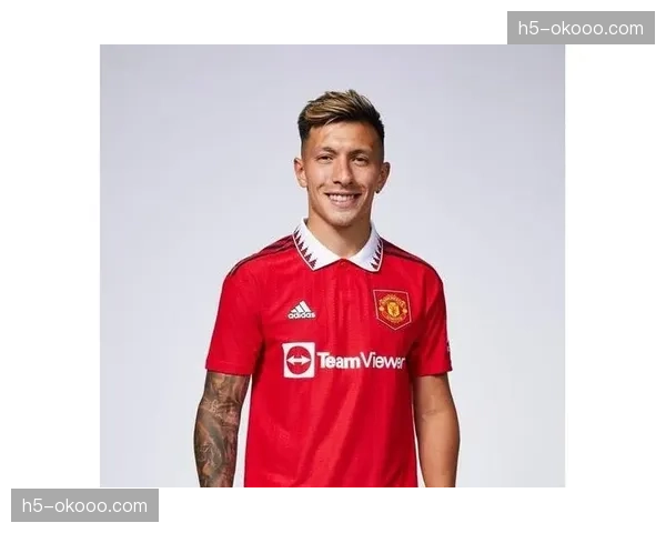 手术、康复、回归：曼联后卫利桑德罗·马丁内斯的艰难赛季